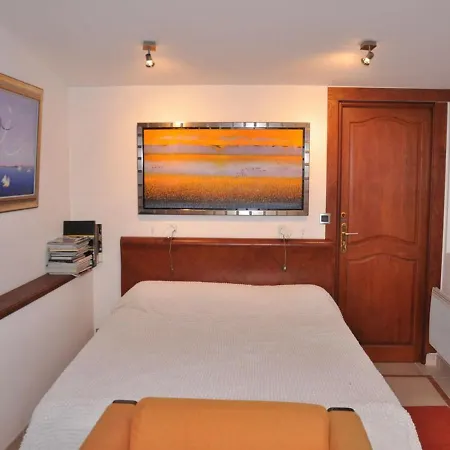 Nyaraló Maison A 100m De La Avec Wifi, Parking Prive Et Jardin, Au Coeur De - Fr-1-368-210