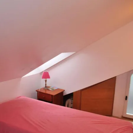 Maison A 100m De La Avec Wifi, Parking Prive Et Jardin, Au Coeur De - Fr-1-368-210 Nyaraló