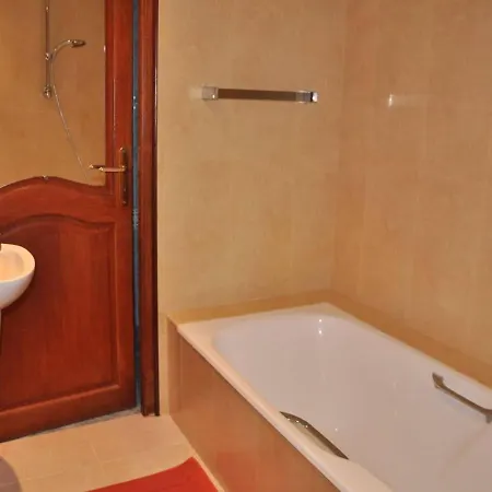 Nyaraló Maison A 100m De La Avec Wifi, Parking Prive Et Jardin, Au Coeur De - Fr-1-368-210 Trégastel